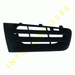 РЕШЕТКА ДЯСНА В ПРЕДНА БРОНЯ ГОРНА RENAULT MEGANE 05-08