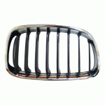 РЕШЕТКА ДЯСНА ПЛАСТИЧНА ЧЕРНА/ ХРОМ* BMW 1 series F20 3/5dr. 11-15