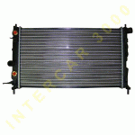 РАДИАТОР ВОДЕН 1.6(16LZ2)1.6i(X16SZR)1.6i 16V(X16XEL)1.8i 16V(X18XE)2.0i(20NEJ)2.0i 16V(C20SEL/X20XEV) + A/C/2.0TD(X20DTL)2.2TD(X22DTR) (NISS.630121) OPEL VECTRA B 95-99 